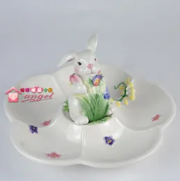 白い陶磁器のウサギのドライフルーツキャンディーの収納皿デザートスナックサラダプレート家の装飾の結婚式の装飾手芸の置物