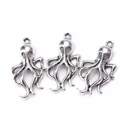 100Pcs alloy Metal Octopus Charms Antique silver Charms Pendant For necklace Jewelry Making findings 32x17mm