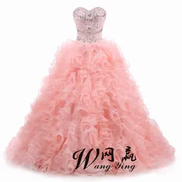 Prawdziwe zdjęcie Quinceanera Suknie Suknia Balowa Sweetheart Organza Kryształy Zroszony Ruffles Rose PinkTetachable Sweet 16 Pagews