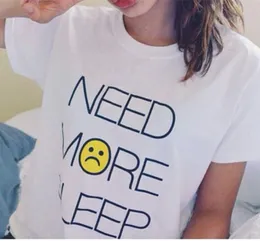 2015 Sommarstil Hot Sälj Kvinnor Beskära Behöver du mer sömn Vit T-shirt med avslappnad tryck