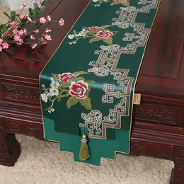 Latest Classic Luxury Chinese Silk Satin Table Runner Wedding Christmas Party Table Decoration Rectangular Damask Table Cloth 200x184g