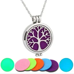 8 styles Aromatherapy Essential Oil Diffuser Necklace magnet close Locket Pendant necklace with 5pads and chains necklaces Jewelry