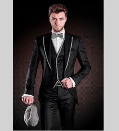 New Arrivals One Button Black Groom Tuxedos Groomsmen Peak Lapel Best Man Blazer Mens Wedding Suits (Jacket+Pants+Vest+Tie) H:869