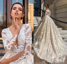 2018 New Lace A Line Wedding Dresses Applique Luxury Long Sleeve V Neck Sexy Wedding Dresses Bridal Gowns