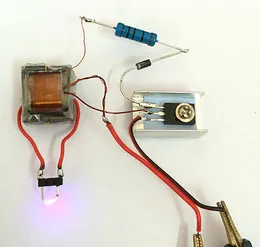 Freeshipping DIY Kit DC High Voltage Generator Inverter Elektrisk tändare för 18650 batteri