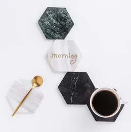 Europeisk stil naturlig marmor randar kvadrat hexagon porslin skrivbord icke-glidande mugg kopp matkudde förgyllt lyx inredning