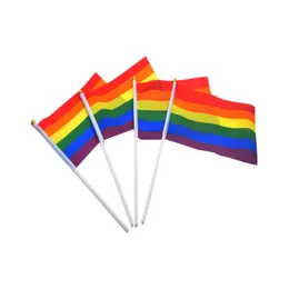 14 * 21 cm Gay Pride Flag Kolorowe Ręczne Ręcznie Macha Banery Z Plastikowymi Flagpoles do Parady Sportowej W7526