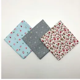 Küçük Çiçek Bandanalar Bantlar Furoshiki Eşarp Mendiller Placemat Çok Kullanım /% 100 Pamuk Boyutu 48cm (+ - 1 cm)