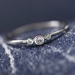 Elegant ring engagemang bröllop kvinnlig formad kärlek silver pläterade ringar smycken lyxig vigselring