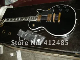 wholesale hot selling G-custom LP with black pickguard tuning keys ebony board electric guitar WITH CASE