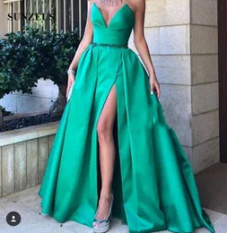 Emerald Green Afton Klänning Med Sidans Slit Sexig Neck Lång Satin Kvinnor Party Dress Night Formell Wear Abendkleid Lang