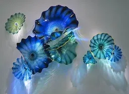 モダンな手の吹き付けられた色のランプアートプレートムラーノガラス地中海風の山の装飾のための青いプレート