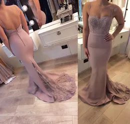 New Arrival Mermaid Druhna Dress Backless Aplikacje Ogród Kraj Formalny Wedding Party Guest Maid of Honor Gown Plus Size Custom Made