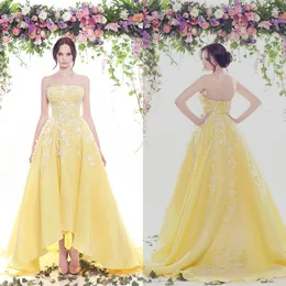 Yellow Prom Dresses Strapless Lace Appliques High Low Satin Ruffle Elegant Evening Dress Party Wear Custom Made vestidos de quinceañera