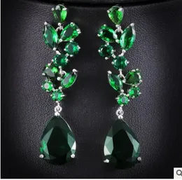 alta qualità prezzo basso più orecchini di colore diamante cristallo zircone da donna (5,2 cm * 1,3 cm) (26)