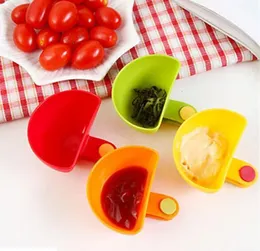2018 hot sales Dip Clips Kitchen Bowl kit Tool Small Dishes Spice Clip For Tomato Sauce Salt Vinegar Sugar Flavor Spices