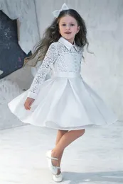 2019 New Nely Cute White A-Line Flower Girl Dress Sweet Knee-Length High Neck Birthday Party Dress Long Sleeves Button Lace Party Vestido