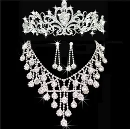 2019 Nowy Tani Tiaras Korony Wedding Włosy Biżuteria Neceklace, Kolczyk Tanie Hurtownie Moda Dziewczyny Prom Prom Party Dresses Akcesoria