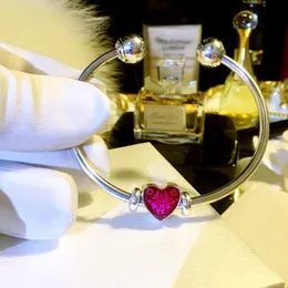 Женская свадьба Love Heart Brangle Bracelet Аутентичный серебряный серебряный дизайнер дизайнерские ювелирные украшения оригинальная коробка для браслетов Pandora Red Charms