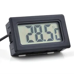 100 sztuk Cyfrowy ekran LCD Termometr Lodówka Lodówka Zamrażarka Akwarium Temperatura Zbiornik Ryby -50 ~ 110C GT Black White Color Lin2435