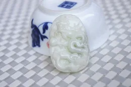 Natural Shaanxi Lantian County White Flying Purple Jade. Hand-carved Talisman (Elliptic) Flying Dragon Ball. Lucky Charm Pendant Halsband.