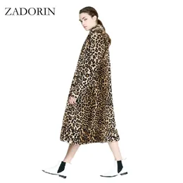 ヨーロッパファッション女性X-Long Fauxの毛皮のヒョウのコートの女性のフェイクの毛皮のジャケットgiletペリシアコートveste forrure s-3xl