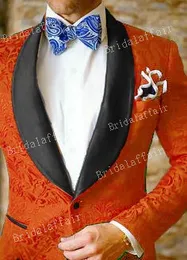 Gwenhwyfarカスタムメイド新郎TUXEDOSオレンジジャカードブレザー男性スーツの結婚式のフォーマルメンズスーツスリムフィット2本（ジャケット+パンツ）