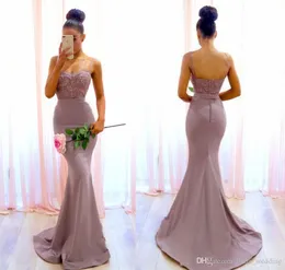 New Arrival Backless Druhna Dress Lace Aplikacja Ogród Kraj Formalny Wedding Party Guest Maid of Honor Gown Plus Size Custom Made