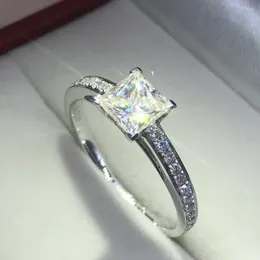Choucong marka kobiet 925 Srebrny pierścień Princess Cut 1ct diament
