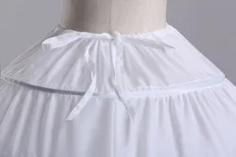 2018 Vit Bridal Underskirts Slipsar CRIONLINE Bröllop Petticoats Tillbehör Bollklänning Bridal Tillbehör till Quinceanera Dress