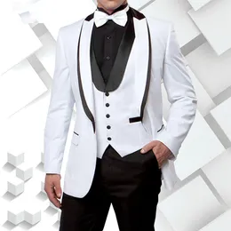 Nowy Styl White Men Wedding Tuxedos Szal Kapel One Button Groom Tuxedos High Quality Men Prom / Kolacja / Darty + Kurtka + Spodnie + Kamizelka + Kamizelka) 63