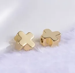 100 sztuk / partia Cross Koraliki Pozła Plated Spacer Koraliki Akcesoria biżuteria 6mm dla DIY Making