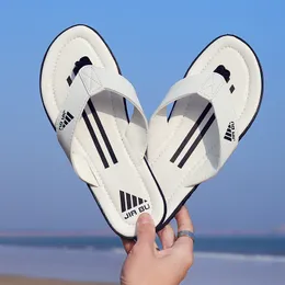 Lato Top Grade Skórzane Designer Pantofle Wygodne Kapcie Chłopiec Mieszane Kolory Paski Krywane Klapki Outdoor Beach Flip-Flops Sandały