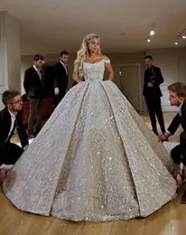 Vestido de bola de cristal de luxo vestidos de casamento fora do ombro vestidos nupciais brilhantes strass Dubai saudita vestido de casamento árabe mais tamanho