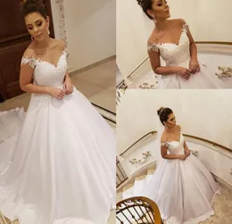 2019 Vintage A-Linie Satin schulterfrei weiße Brautkleider Applikation Spitze Perlen rückenfrei Plus Size Country Bridal Brautkleider Vestios