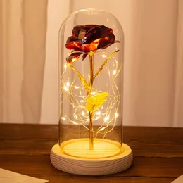 Konstgjord blomma och Led Rose Light String i Glass Dome På Trä Bas Valentine Anniversary Bröllopsgåva Led Rose Lampor