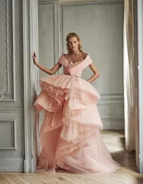 2020 Azziosta Pink Prom Dresses A Line Ruffles Sweep Train High Low Designer Evening Dress Tiered kjolar Cocktail Party Gowns274T