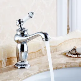 Raffinato Rubinetto per lavabo da bagno europeo retrò Rubinetto Miscelatore Decorazione in ceramica Placcatura Maniglia singola Montaggio su ponte caldo e freddo