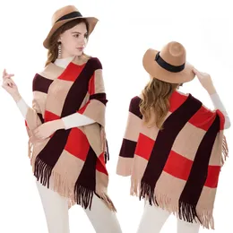 Partihandel-Höst och Vinter Stickad Kap Poncho Coat Kvinnor Mode Striped Ladies Scarf Travel Shawl Gratis frakt