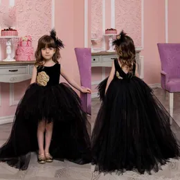 New Arrival Flower Girl Dress Bez Rękawów Klejnot Neck Wedding Party Hi Lo Tulle Lace Aplikacja Princess Kids Pagewe Suknie Dziewczyna Dress 89