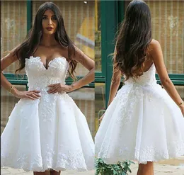 Summer Boho Fotunning 2019 Sweetheart Backless Sexy Appliques White Short A Line Mini Wedding Dresses Lace Party Bridal Gown Custom Made Made