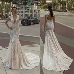 2020 Crystal Design Mermaid Wedding Dresses Deep V Neck Back Hollow Dresses Bridal Gowns Lace Sequins Abiti Da Sposa