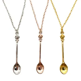 Snuff Snorter Sniffer Power Spoon Mini Tea Wax Oil Scoop Smoke Fashion Vintage Style Crown Inspired Metal Pendant Necklace Smoking Accessories