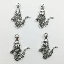 50 pcs/Lot Crocodile alliage pendentif à breloques rétro bijoux bricolage porte-clés ancien pendentif en argent pour Bracelet boucles d'oreilles collier 26*20mm