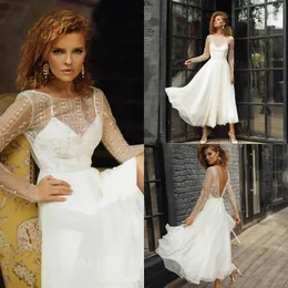 Abito da sposa bohémien corto bianco a maniche lunghe Abiti da sposa Boho da spiaggia country aperti con applicazioni in pizzo vintage