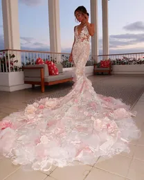 Afrikanska sjöjungfrun Färgglada blommor Beach Country Bröllopsklänningar Billiga Bling Long Train 2019 Brudklänningar Abiti da Sposa i Spiaggia