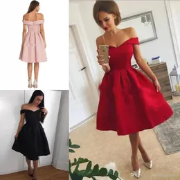 Simple Red Short Homecoming Dresses Off Shoulder Knee Length Satin Ruffles Party Dress Custom Made Short Prom Dresses