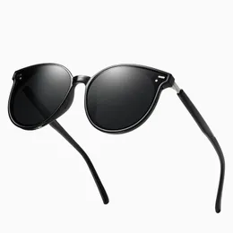 Luxury-2019 Brand Designer Occhiali da sole polarizzati per donna uomo occhiali da sole rotondi TR Materiale rivetto Occhiali da vista polarizzati