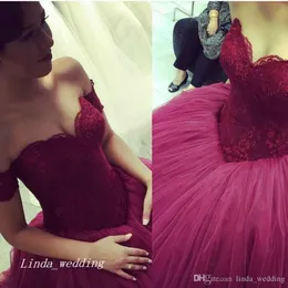 2019 Abito da sposa vintage bordeaux Cina Abito da ballo gonfio con spalle scoperte in pizzo Abito da festa nuziale principessa da sogno lungo Plus Size vestido de noiva