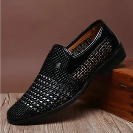 Dad Summer sandals breathable shoes sandals for Middle-aged mens shoes cut-outs shoes slip on mens Genuine leather sandals AD-02